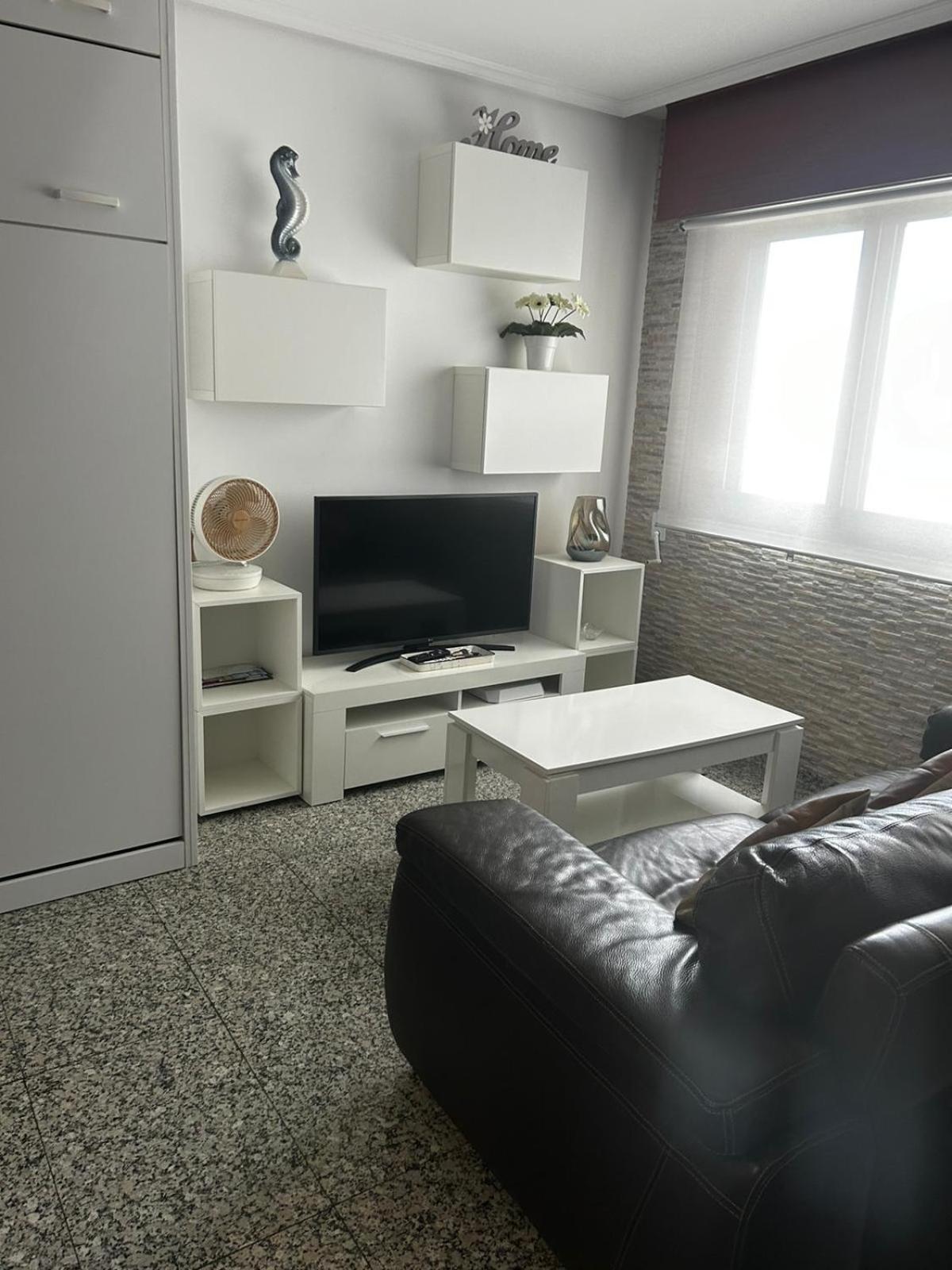 Estudio Tipo Loft En El Centro De Mugardos Bagian luar foto